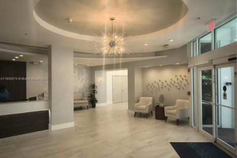 Copropriété à louer à Hollywood, Floride: 1 chambre, 75.81 m2 № 1946401 - photo 19