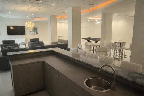 Copropriété à louer à Hollywood, Floride: 1 chambre, 75.81 m2 № 1946401 - photo 20