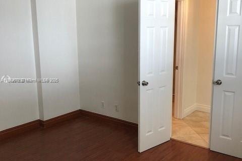 Copropriété à louer à Hollywood, Floride: 1 chambre, 75.81 m2 № 1946401 - photo 12