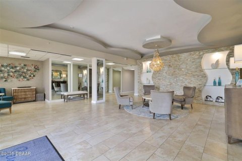 Condo in Daytona Beach, Florida, 2 bedrooms  № 1722413 - photo 19