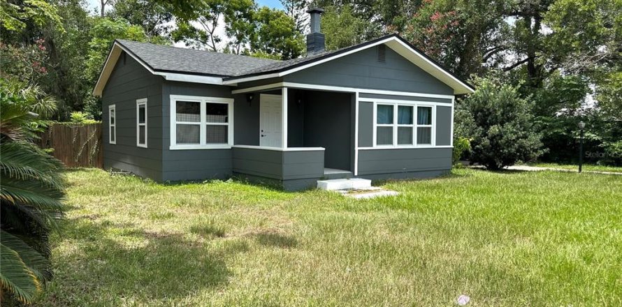 House in Lakeland, Florida 3 bedrooms, 94.76 sq.m. № 1791591