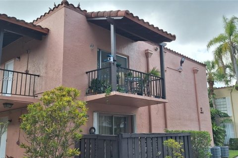 Condo in Kendall, Florida, 1 bedroom  № 2041435 - photo 4