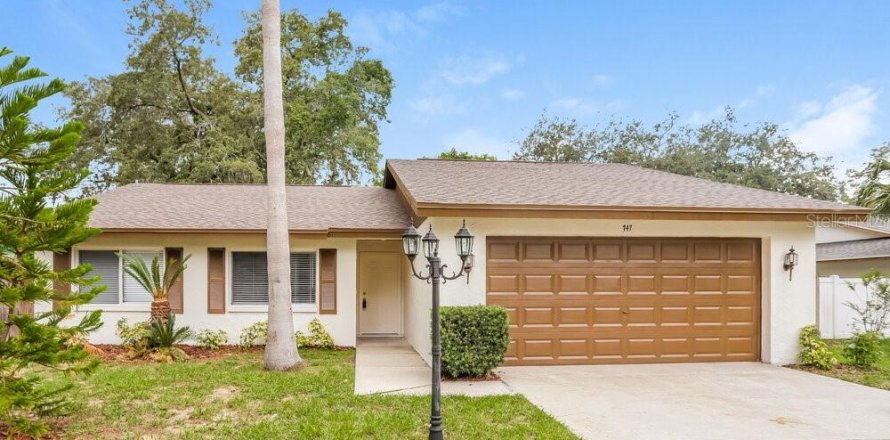 Villa ou maison à Brandon, Floride 4 chambres, 134.71 m2 № 1880550