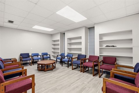 Propiedad comercial en venta en Eustis, Florida, 433.39 m2 № 2221028 - foto 7