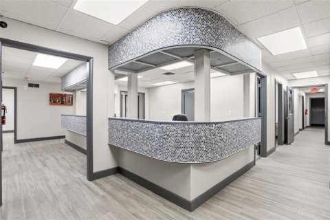 Propiedad comercial en venta en Eustis, Florida, 433.39 m2 № 2221028 - foto 6