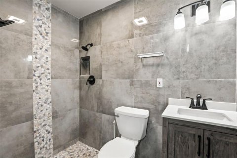 Propiedad comercial en venta en Eustis, Florida, 433.39 m2 № 2221028 - foto 25
