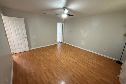 Casa en alquiler en Gainesville, Florida, 3 dormitorios, 136.75 m2 № 1901530 - foto 2