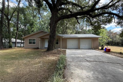 Casa en alquiler en Gainesville, Florida, 3 dormitorios, 136.75 m2 № 1901530 - foto 1