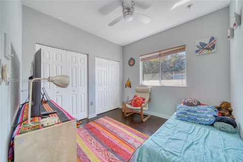 Casa en venta en Homestead, Florida, 4 dormitorios, 163.69 m2 № 2027190 - foto 17