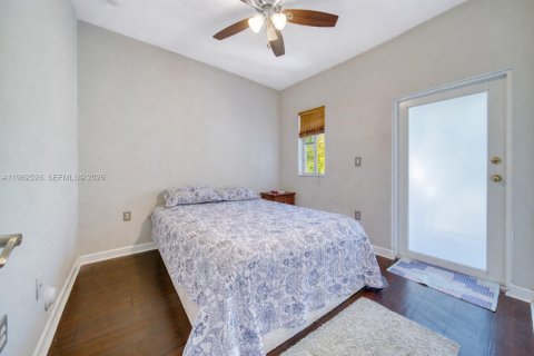 Casa en venta en Homestead, Florida, 4 dormitorios, 163.69 m2 № 2027190 - foto 20