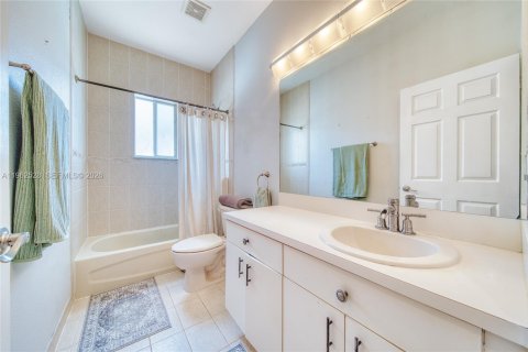 Casa en venta en Homestead, Florida, 4 dormitorios, 163.69 m2 № 2027190 - foto 19