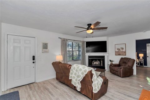 Casa en venta en Ocala, Florida, 3 dormitorios, 104.79 m2 № 2377976 - foto 8