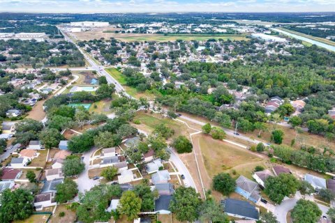 Casa en venta en Temple Terrace, Florida, 3 dormitorios, 114.83 m2 № 2210730 - foto 2