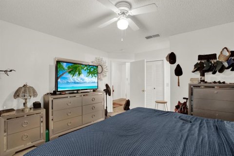 Casa en venta en Temple Terrace, Florida, 3 dormitorios, 114.83 m2 № 2210730 - foto 3