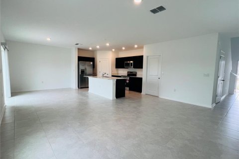 Villa ou maison à louer à Winter Haven, Floride: 4 chambres, 174.56 m2 № 2402990 - photo 18