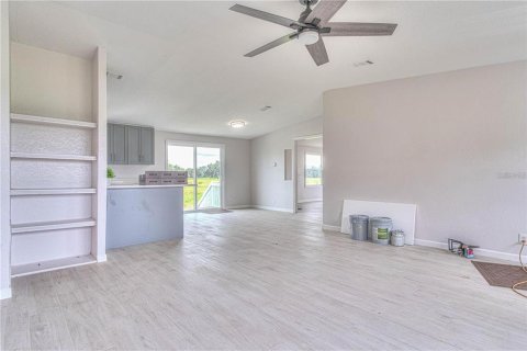 Apartamento en alquiler en Center Hill, Florida, 3 dormitorios, 161.28 m2 № 1915442 - foto 5