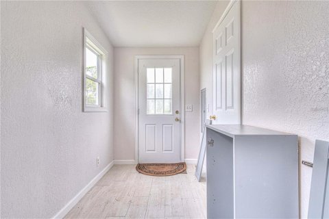 Apartamento en alquiler en Center Hill, Florida, 3 dormitorios, 161.28 m2 № 1915442 - foto 14