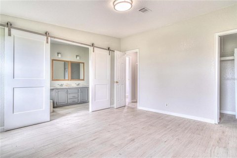 Apartamento en alquiler en Center Hill, Florida, 3 dormitorios, 161.28 m2 № 1915442 - foto 15
