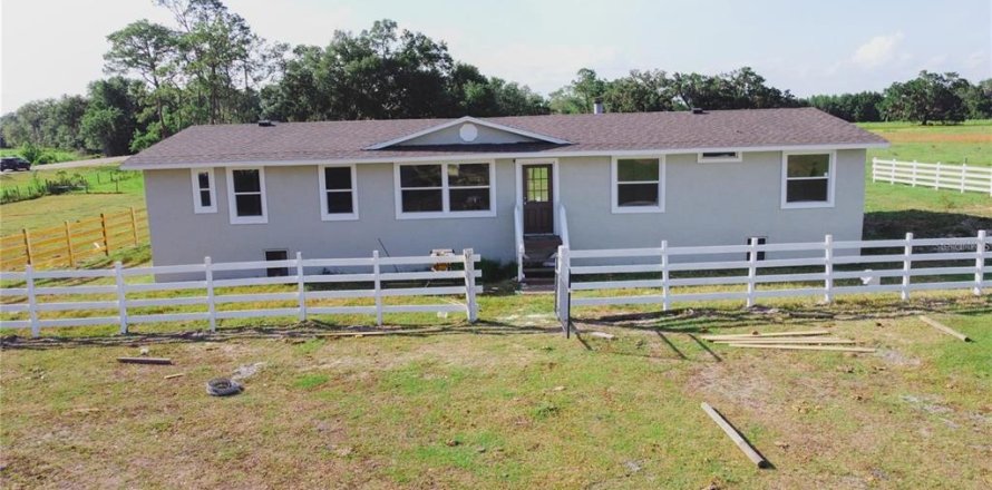 Apartamento en Center Hill, Florida 3 dormitorios, 161.28 m2 № 1915442