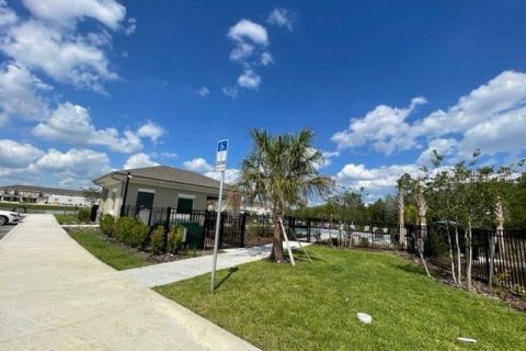 Townhouse in Kissimmee, Florida 2 bedrooms, 110.27 sq.m. № 2225910 - photo 18