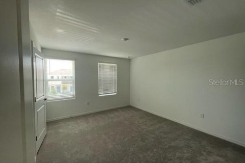 Townhouse in Kissimmee, Florida 2 bedrooms, 110.27 sq.m. № 2225910 - photo 11