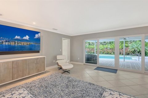 House in Sarasota, Florida 3 bedrooms, 204.38 sq.m. № 1717143 - photo 8