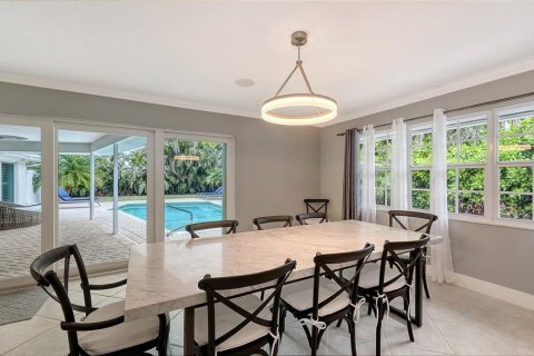 House in Sarasota, Florida 3 bedrooms, 204.38 sq.m. № 1717143 - photo 15