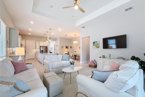 House in Ocala, Florida 2 bedrooms, 183.57 sq.m. № 2122307 - photo 23