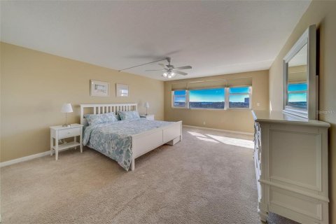 Condominio en alquiler en Clearwater, Florida, 4 dormitorios, 294.22 m2 № 2266602 - foto 25