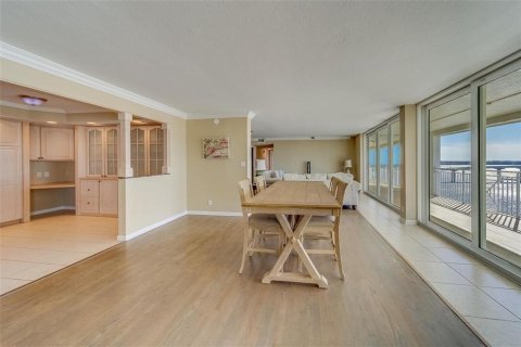 Condominio en alquiler en Clearwater, Florida, 4 dormitorios, 294.22 m2 № 2266602 - foto 7