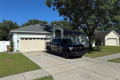 Villa ou maison à vendre à Kissimmee, Floride: 3 chambres, 172.33 m2 № 1803871 - photo 4