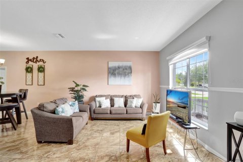 Villa ou maison à vendre à Kissimmee, Floride: 3 chambres, 172.33 m2 № 1803871 - photo 27