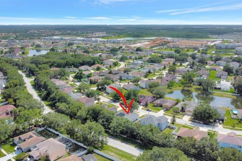 Villa ou maison à vendre à Kissimmee, Floride: 3 chambres, 172.33 m2 № 1803871 - photo 9