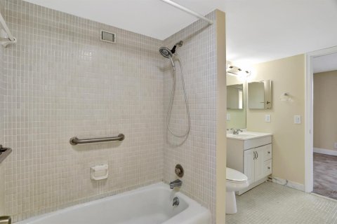 Copropriété à louer à Boca Raton, Floride: 2 chambres, 93.83 m2 № 2252010 - photo 21