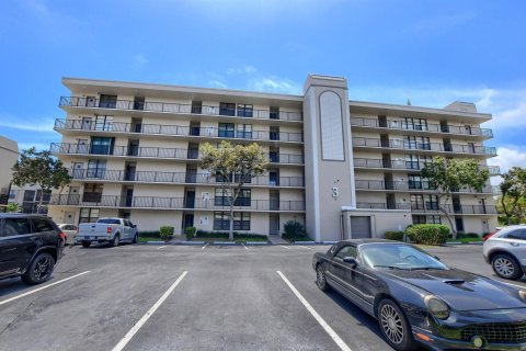 Condo in Boca Raton, Florida, 2 bedrooms  № 2252010