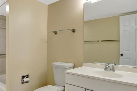Copropriété à louer à Boca Raton, Floride: 2 chambres, 93.83 m2 № 2252010 - photo 24
