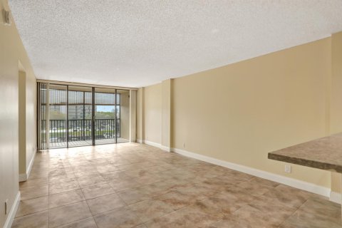 Copropriété à louer à Boca Raton, Floride: 2 chambres, 93.83 m2 № 2252010 - photo 12