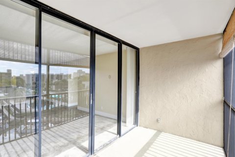 Copropriété à louer à Boca Raton, Floride: 2 chambres, 93.83 m2 № 2252010 - photo 28