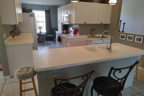 Condominio en venta en Bradenton, Florida, 2 dormitorios, 125.05 m2 № 1796875 - foto 2