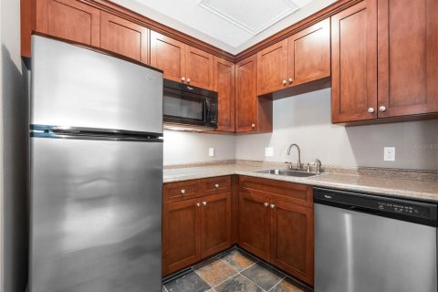 Casa en venta en Four Corners, Florida, 4 dormitorios, 450.3 m2 № 1916041 - foto 30