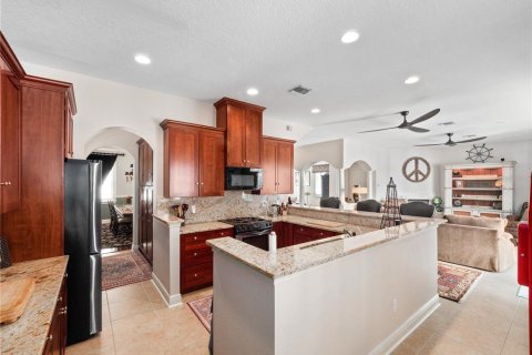 Casa en venta en Four Corners, Florida, 4 dormitorios, 450.3 m2 № 1916041 - foto 12