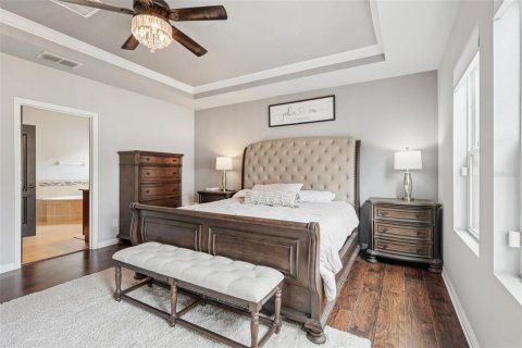 House in Orlando, Florida 4 bedrooms, 353.68 sq.m. № 2239816 - photo 24