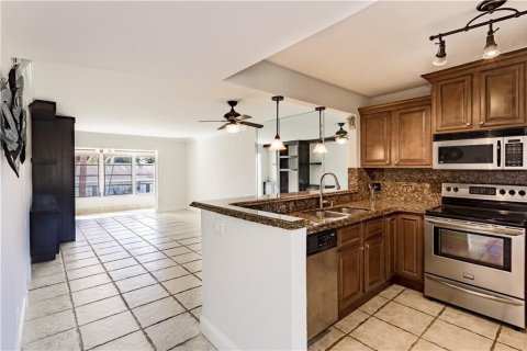 Condo in Delray Beach, Florida, 1 bedroom  № 2249563 - photo 3