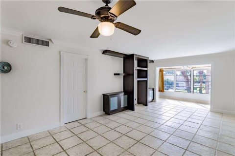 Condo in Delray Beach, Florida, 1 bedroom  № 2249563 - photo 5