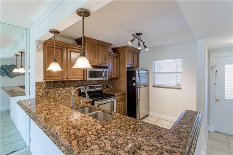 Condo in Delray Beach, Florida, 1 bedroom  № 2249563 - photo 2