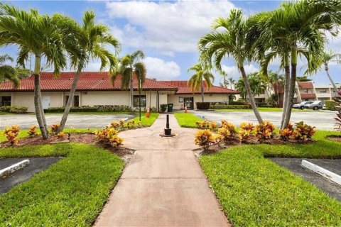 Condo in Delray Beach, Florida, 1 bedroom  № 2249563 - photo 17