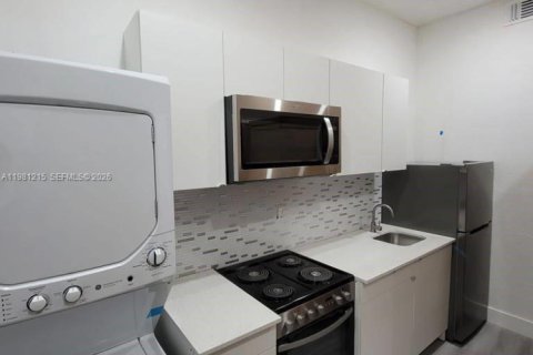 Copropriété à louer à Miami, Floride: 2 chambres № 2044352 - photo 4