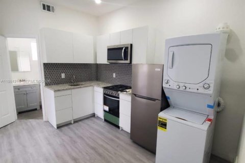 Copropriété à louer à Miami, Floride: 2 chambres № 2044352 - photo 5