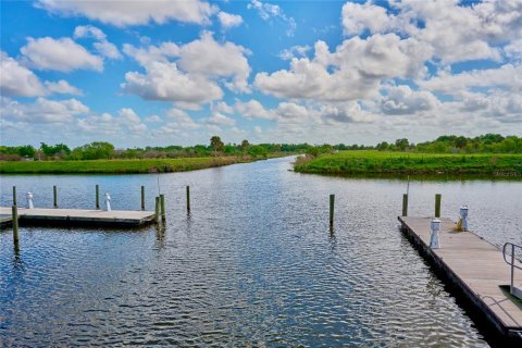 Condominio en venta en River Ranch, Florida, 1 dormitorio, 44.69 m2 № 2102160 - foto 21