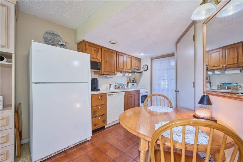 Condominio en venta en River Ranch, Florida, 1 dormitorio, 44.69 m2 № 2102160 - foto 8